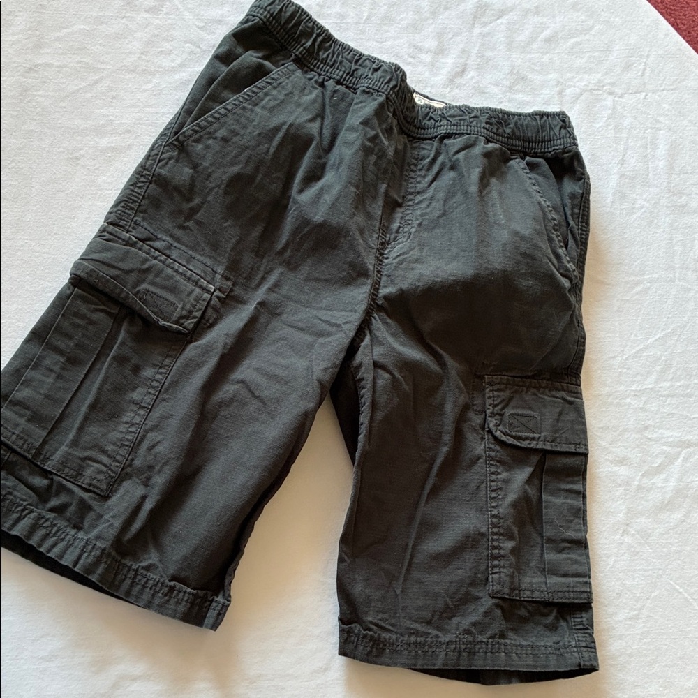 Place Boys Black Cargo Shorts Size 14